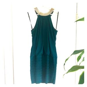 Gorgeous emerald green dress